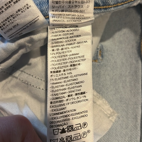 Levi’s High Waisted Mon Jean - Picture 4 of 4